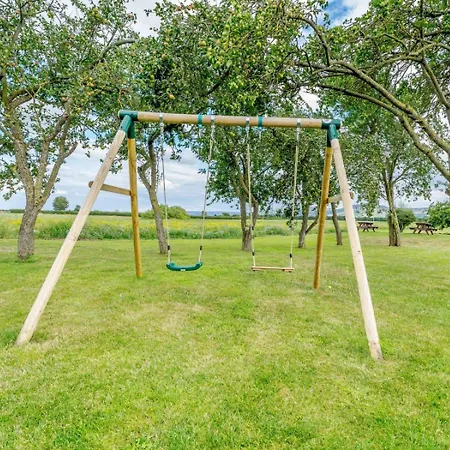 Lodge 2 Bed In Middlesbrough Oc-96344 Rudby